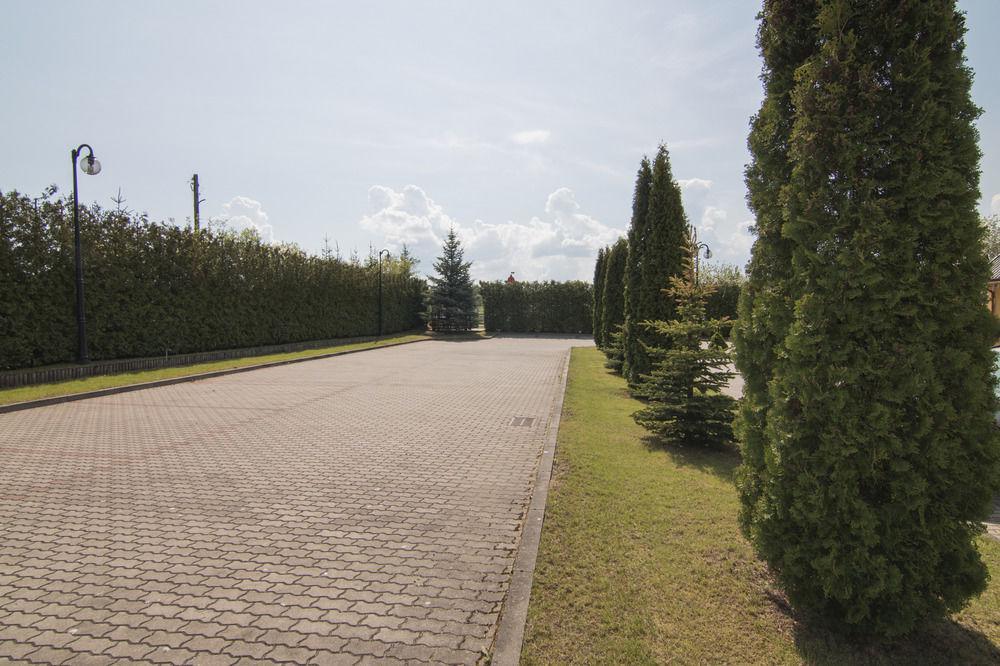Holiday Stary Folwark Exterior foto